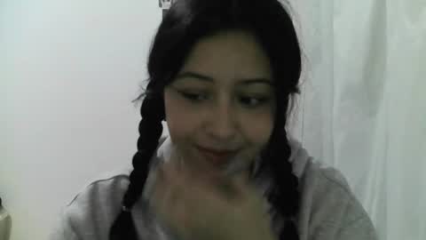 Snapshot of your_sttar chatting on January 19, 1:43 am your sttar online show from January 19, 1:43 am