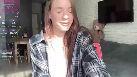 Mia  online show from March 10, 10:20 am