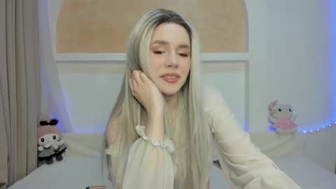 Alice online show from November 11, 4:18 pm