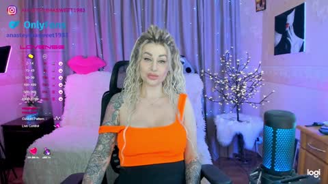 you can call baby Anna my goddess online show from January 31, 8:43 am