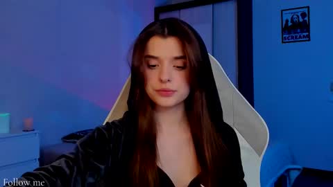 Snapshot of youranikka chatting on February 26, 3:00 pm Anikka online show from February 26, 3:00 pm