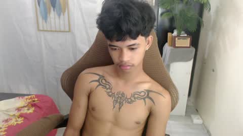 yourasian_eric online show from July 7, 3:20 am