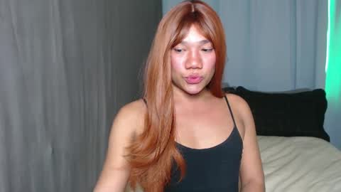 Divine online show from February 2, 3:39 pm