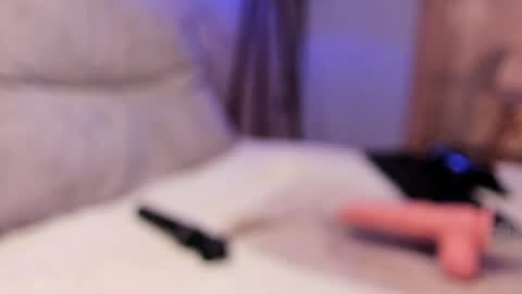 Natalie 20yo  PVT IS OPEN -- LUSH IS ON online show from December 22, 4:39 am