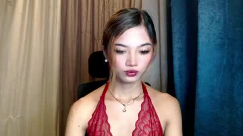 Snapshot of yourblair chatting on June 16, 12:35 am yourblair online show from June 16, 12:35 am