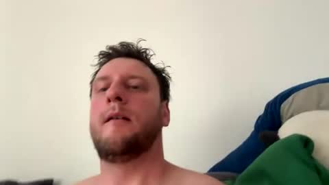Snapshot of yourboy_me chatting on August 1, 11:09 am yourboy_me online show from August 1, 11:09 am