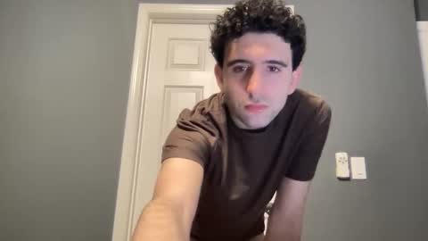 yourboyb1 online show from February 14, 4:47 am