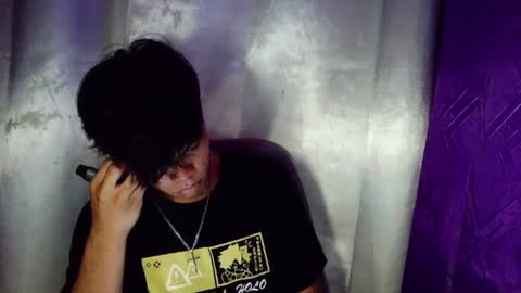 rainy online show from August 2, 11:25 pm