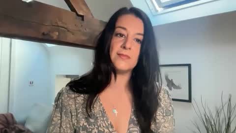 Cassie online show from May 14, 8:32 am