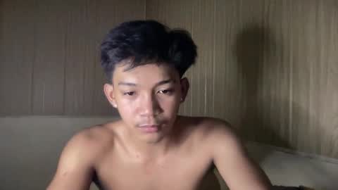 Snapshot of yourcumboy88 chatting on June 11, 9:07 am yourcumboy88 online show from June 11, 9:07 am