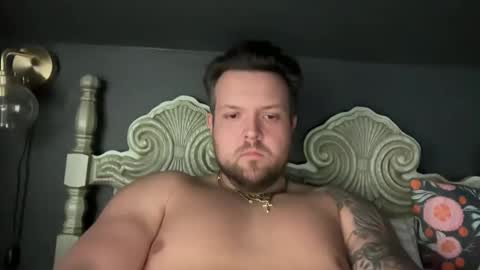 Snapshot of yourdaddyy34 chatting on March 10, 6:24 pm yourdaddyy34 online show from March 10, 6:24 pm