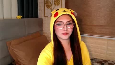 JEN  online show from January 6, 12:24 pm