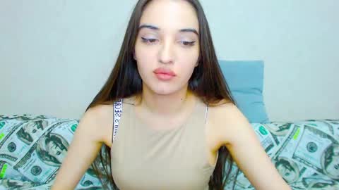 Snapshot of yourdreammary chatting on April 9, 5:07 am Adele online show from April 9, 5:07 am