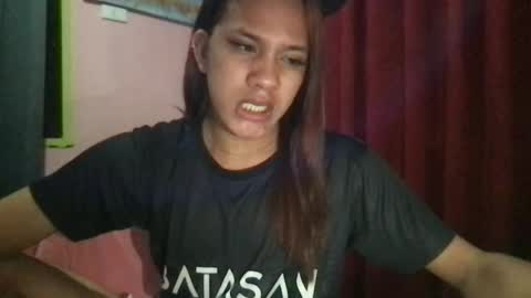Snapshot of yourehot_princess chatting on June 13, 8:29 pm yourehot_princess online show from June 13, 8:29 pm