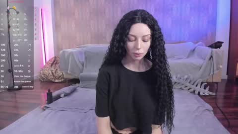 Mary online show from February 10, 8:18 am