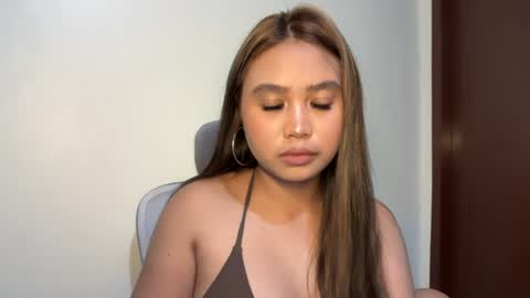 Snapshot of yourfantasyyy_ chatting on July 9, 9:13 am yourfantasyyy_ online show from July 9, 9:13 am
