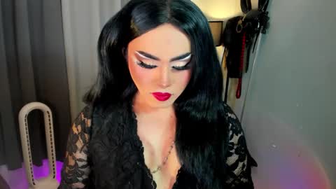  not into STINGY and CHEAP people online show from November 27, 9:50 pm