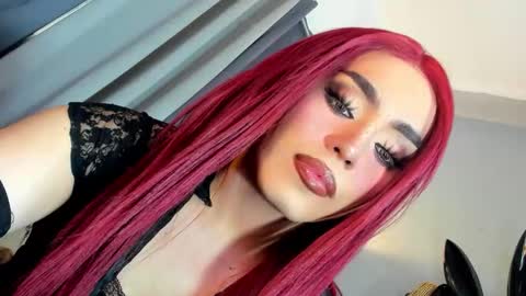 Snapshot of yourfiercemistress chatting on May 29, 2:31 am not into STINGY and CHEAP people online show from May 29, 2:31 am