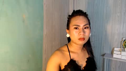 Mauie  online show from June 27, 11:54 pm