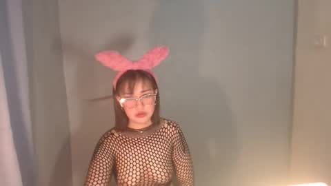 yourhotyash_ online show from April 25, 11:13 am