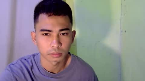 Snapshot of yourking_18 chatting on November 24, 10:04 am Nin online show from November 24, 10:04 am