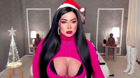 Snapshot of yourmassivecockcummer chatting on December 22, 2:06 pm Carla online show from December 22, 2:06 pm