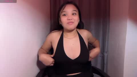 Snapshot of yournaughty_leigh chatting on August 3, 1:04 am yournaughty_leigh online show from August 3, 1:04 am