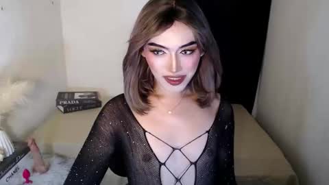 Snapshot of yournaughtykendal chatting on May 25, 8:15 pm TIFFANY SUCKING QUEEN online show from May 25, 8:15 pm
