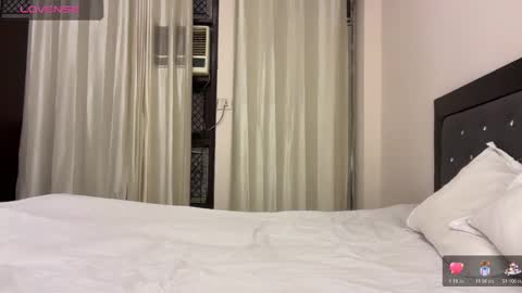 YourNewKink online show from November 1, 9:06 pm