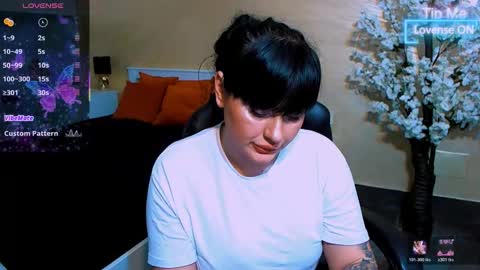 Nicole online show from January 9, 1:41 am