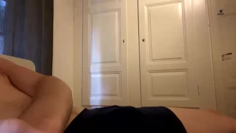 Snapshot of yourphil20 chatting on September 15, 3:56 pm Yours online show from September 15, 3:56 pm