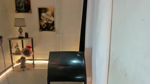 Snapshot of yourprettytrish chatting on February 26, 7:05 pm Trish online show from February 26, 7:05 pm