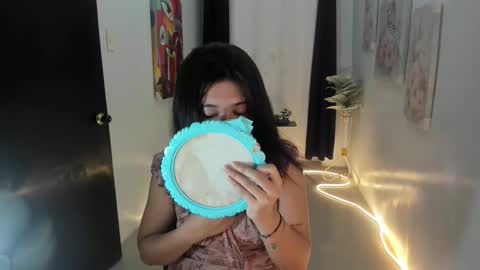 Snapshot of yourprettytrish chatting on October 4, 9:18 am Trish online show from October 4, 9:18 am