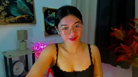 Snapshot of yourprettytrish chatting on November 23, 5:35 pm Trish online show from November 23, 5:35 pm