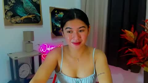 Snapshot of yourprettytrish chatting on November 25, 3:34 pm Trish online show from November 25, 3:34 pm