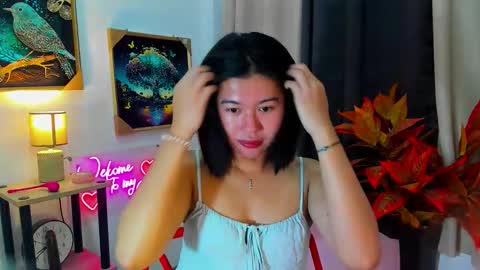 Snapshot of yourprettytrish chatting on January 7, 10:01 pm Trish online show from January 7, 10:01 pm