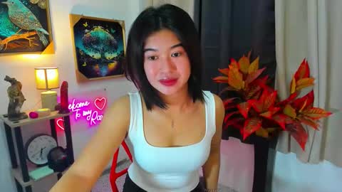 Snapshot of yourprettytrish chatting on January 11, 4:39 am Trish online show from January 11, 4:39 am