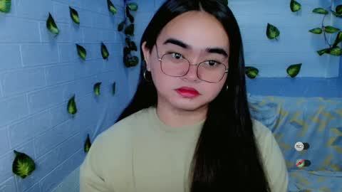 Snapshot of yourprincessthea chatting on February 24, 4:26 pm yourprincessthea online show from February 24, 4:26 pm