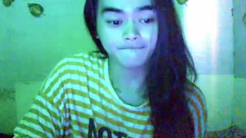 Snapshot of yourprincessthea chatting on June 19, 8:40 am yourprincessthea online show from June 19, 8:40 am