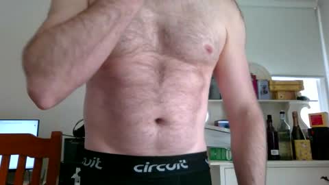 yourretroguy online show from November 2, 2:14 am