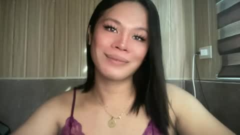 Snapshot of yourseductive_jem chatting on July 9, 12:15 am yourseductive_jem online show from July 9, 12:15 am