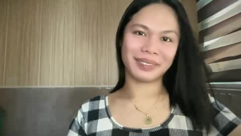Snapshot of yourseductive_jem chatting on July 16, 1:44 am yourseductive_jem online show from July 16, 1:44 am