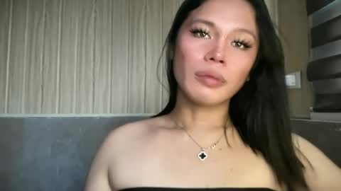 Snapshot of yourseductive_jem chatting on July 22, 1:52 am yourseductive_jem online show from July 22, 1:52 am