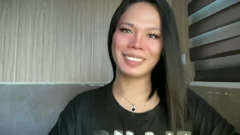 Snapshot of yourseductive_jem chatting on July 23, 11:57 pm yourseductive_jem online show from July 23, 11:57 pm
