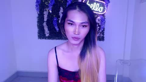 Snapshot of yoursexservice chatting on December 5, 2:44 pm    online show from December 5, 2:44 pm