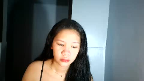 yoursexy_reb online show from December 1, 1:10 am