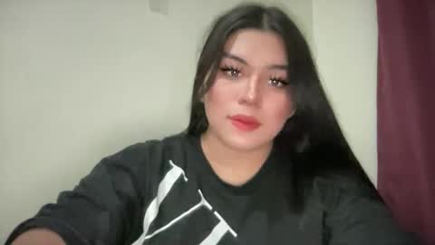 Snapshot of yoursexytowngirl chatting on April 23, 3:36 pm LALA online show from April 23, 3:36 pm