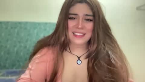 Snapshot of yoursexytowngirl chatting on May 6, 2:11 pm LALA online show from May 6, 2:11 pm
