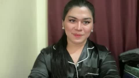 Snapshot of yoursexytowngirl chatting on May 14, 8:04 pm LALA online show from May 14, 8:04 pm