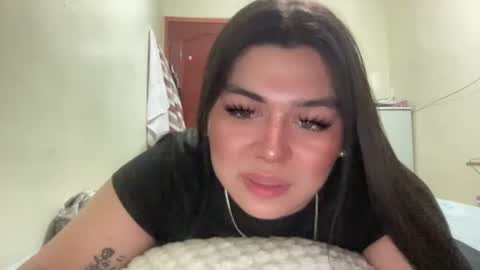Snapshot of yoursexytowngirl chatting on June 13, 6:39 pm LALA online show from June 13, 6:39 pm